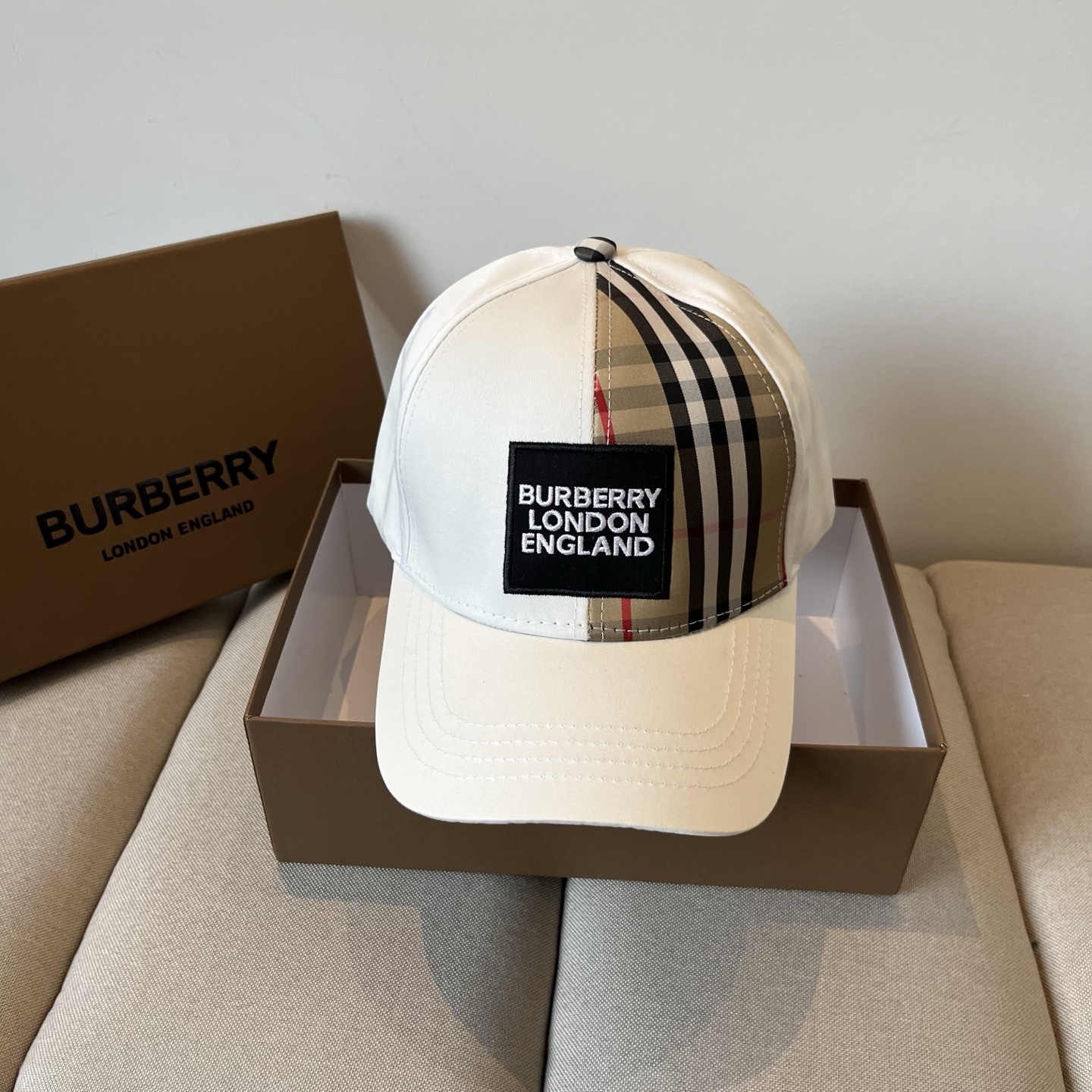 Burberry Hat Burberry Hat