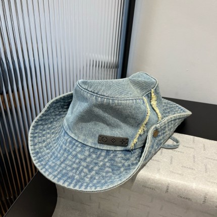 LV Hat
