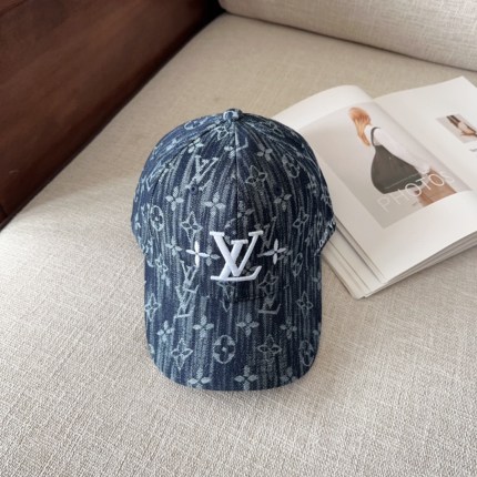 LV Hat